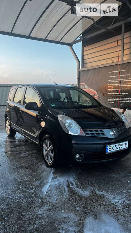 2006 nissan note
