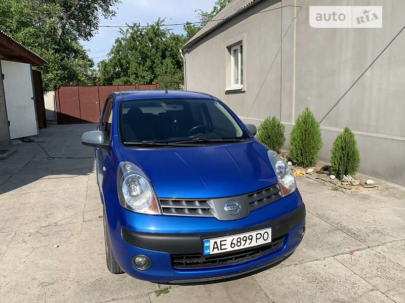 2006 nissan note