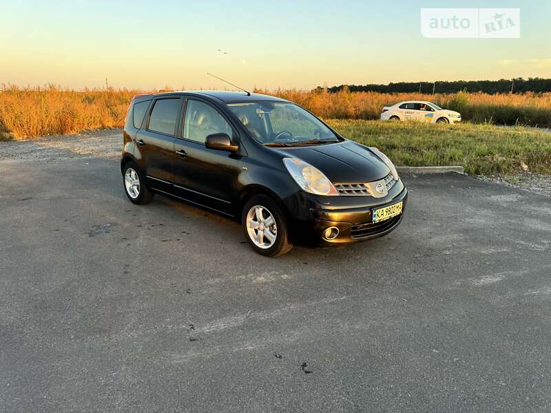 2006 nissan note