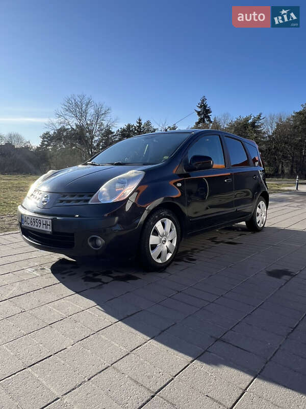 2006 nissan note