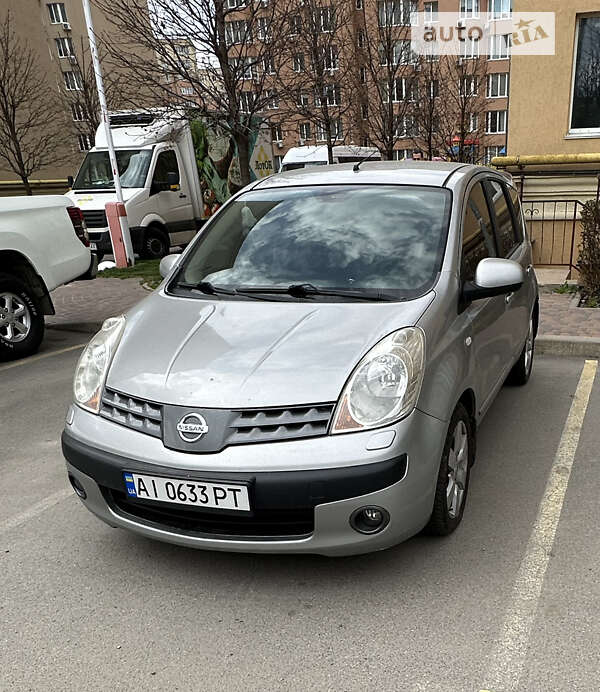 2006 nissan note