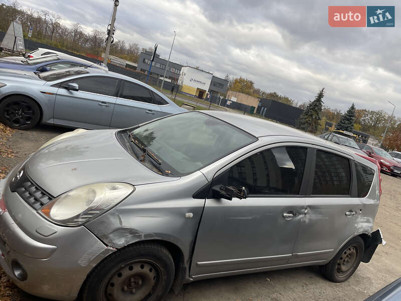 2007 nissan note