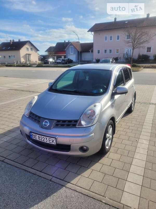 2007 nissan note