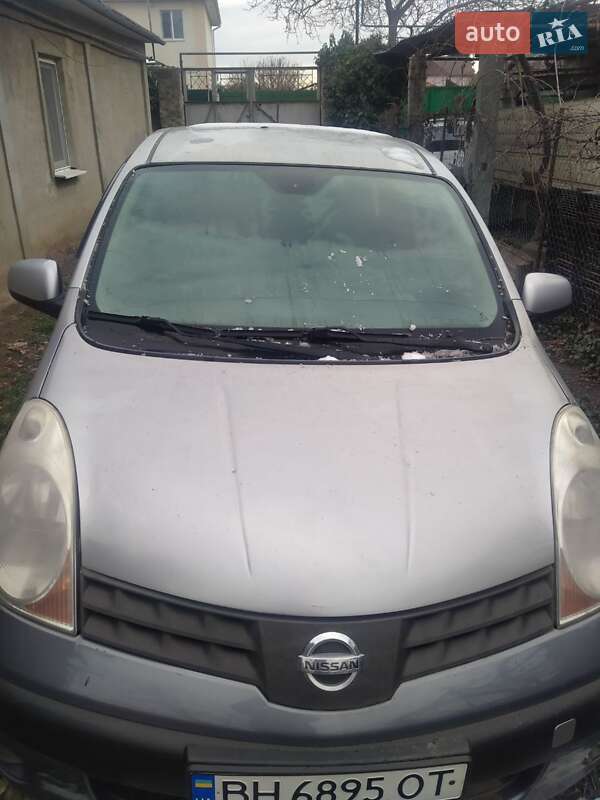 2008 nissan note