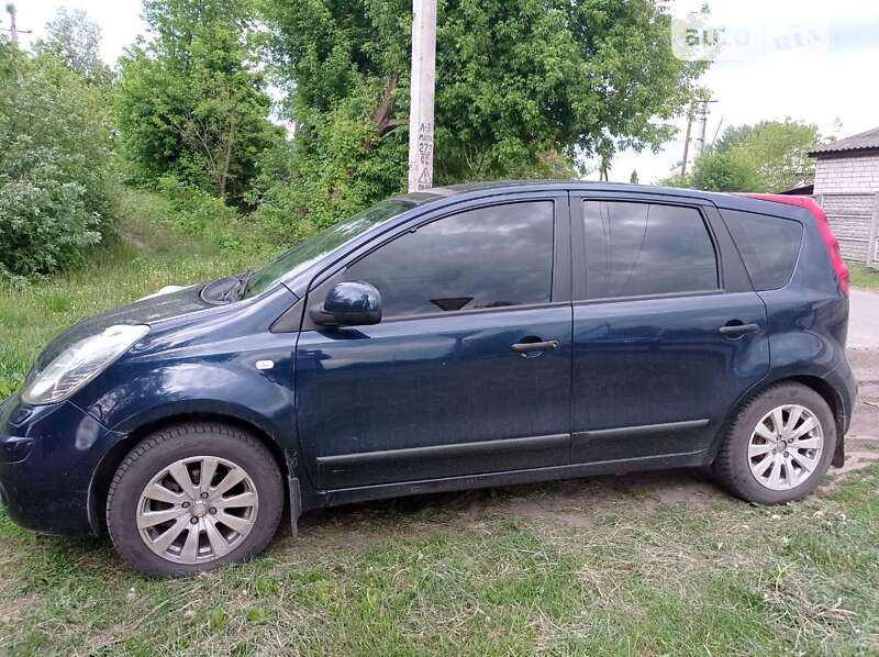 2008 nissan note