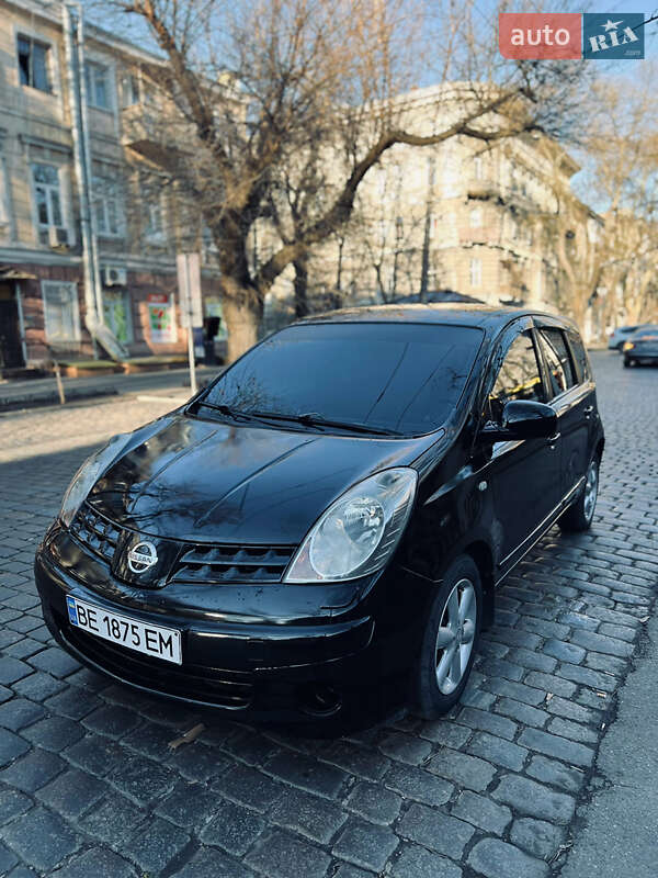 2008 nissan note