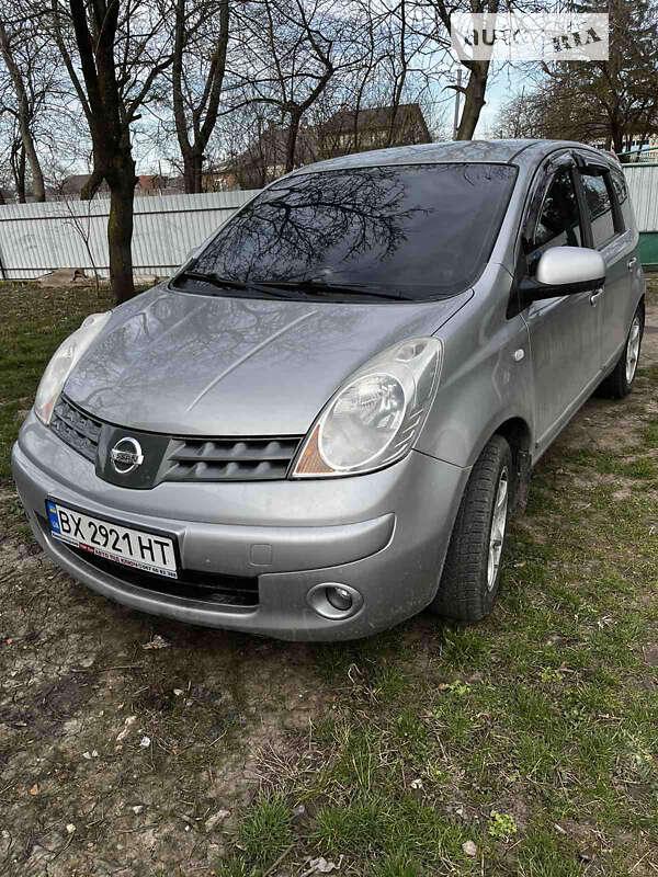 2008 nissan note