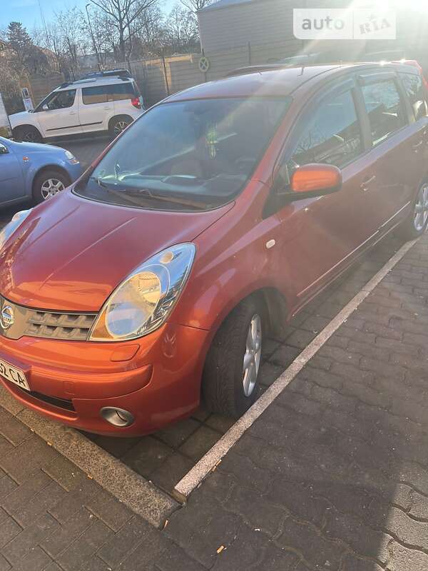2008 nissan note