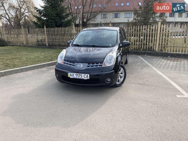 2008 nissan note
