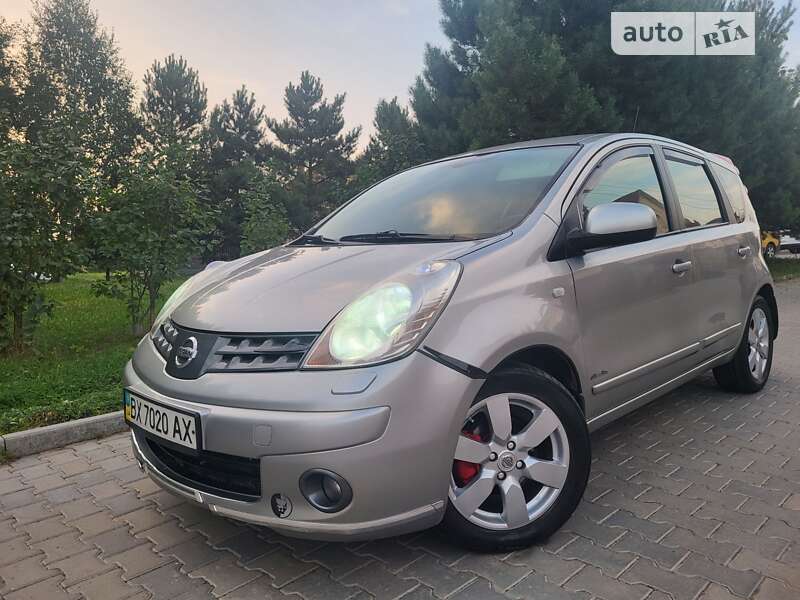 2008 nissan note