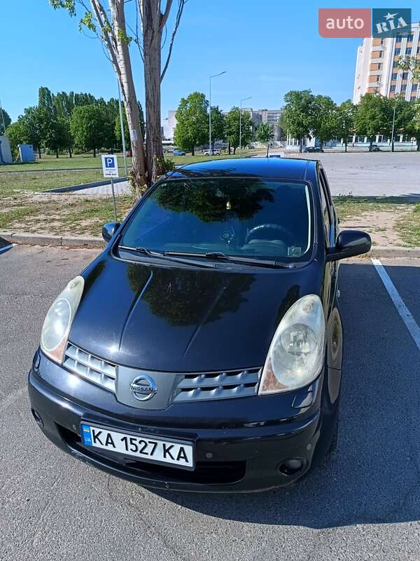 2008 nissan note