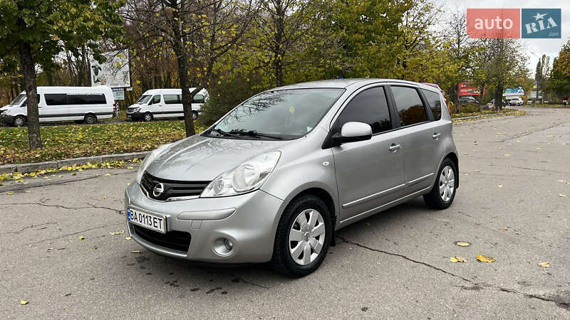 2009 nissan note