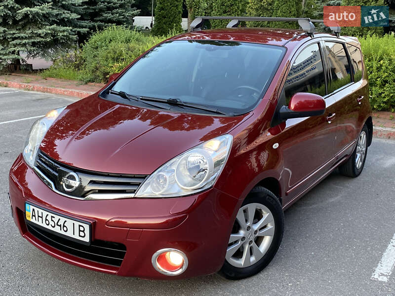 2012 nissan note
