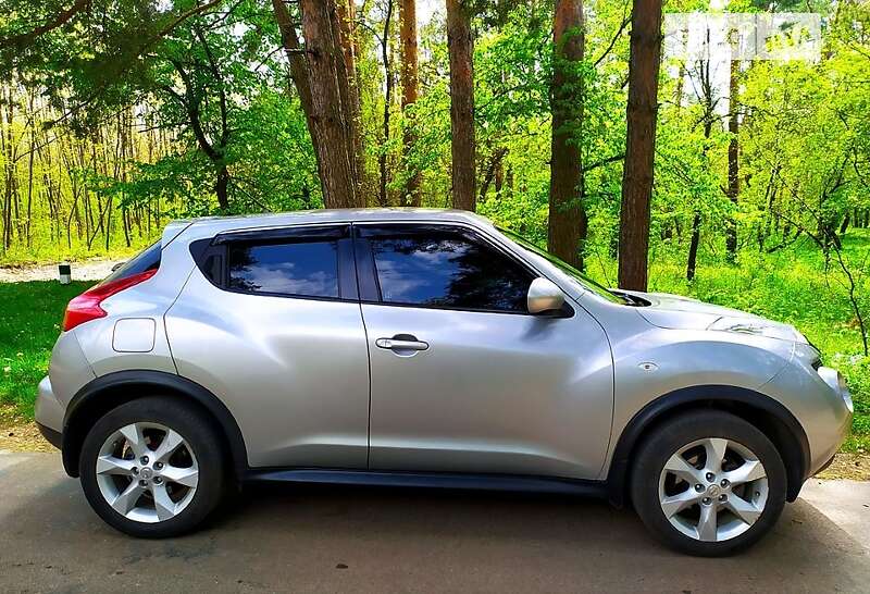 2011 nissan juke