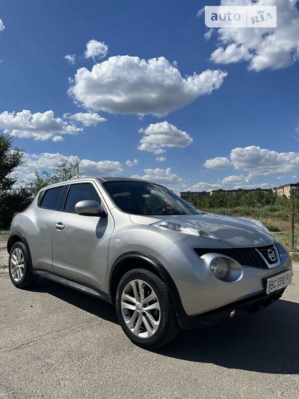 2011 nissan juke