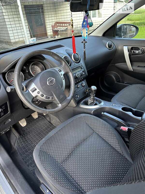 2009 nissan qashqai