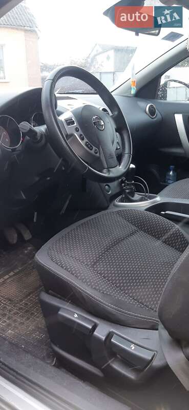 2009 nissan qashqai