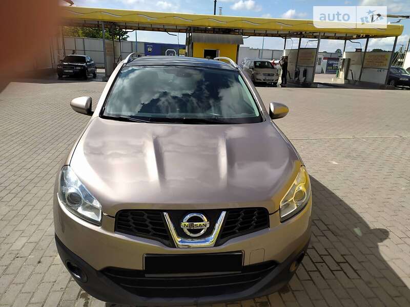 2010 nissan qashqai