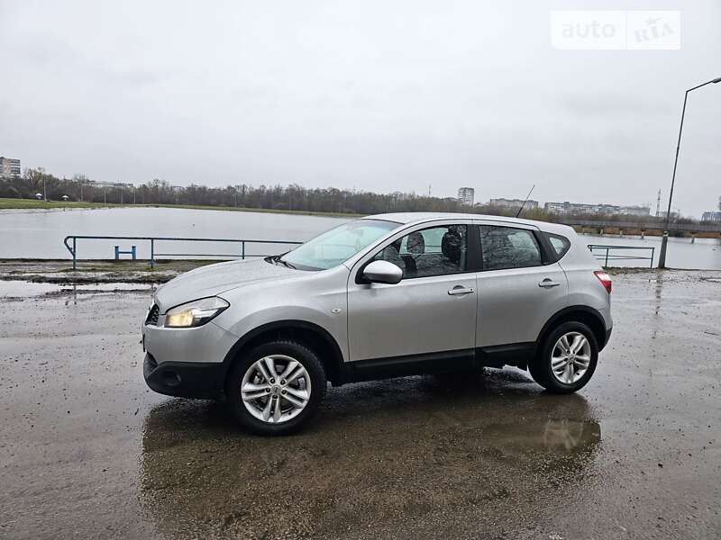2010 nissan qashqai