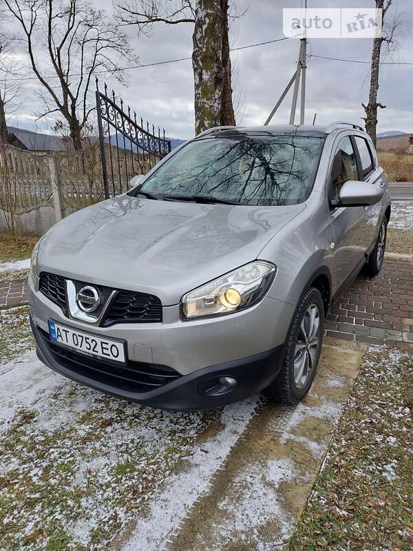 2010 nissan qashqai