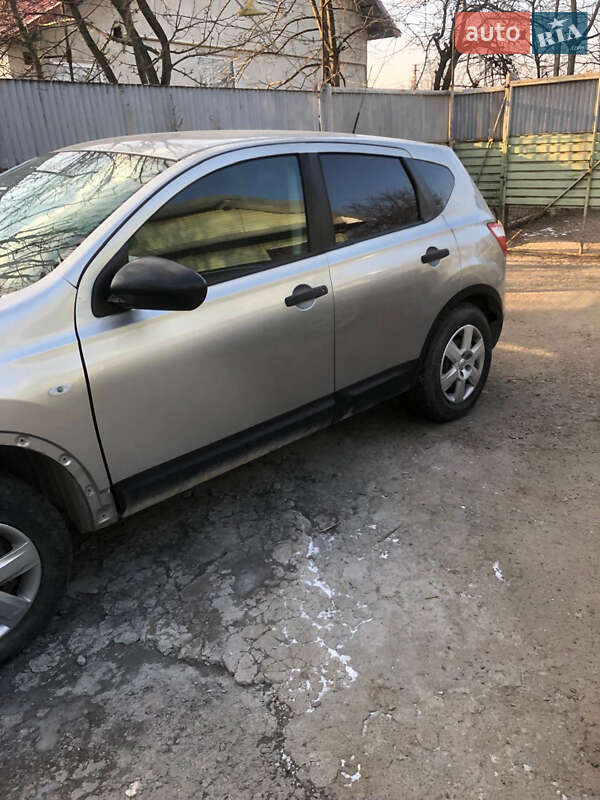 2010 nissan qashqai