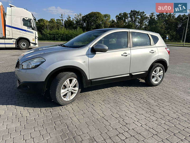 2010 nissan qashqai