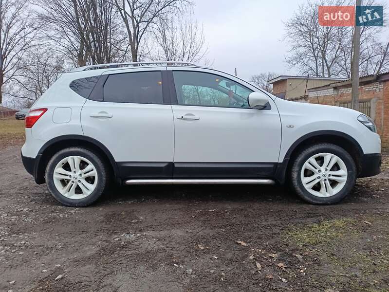 2010 nissan qashqai