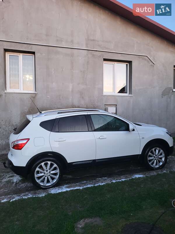 2010 nissan qashqai