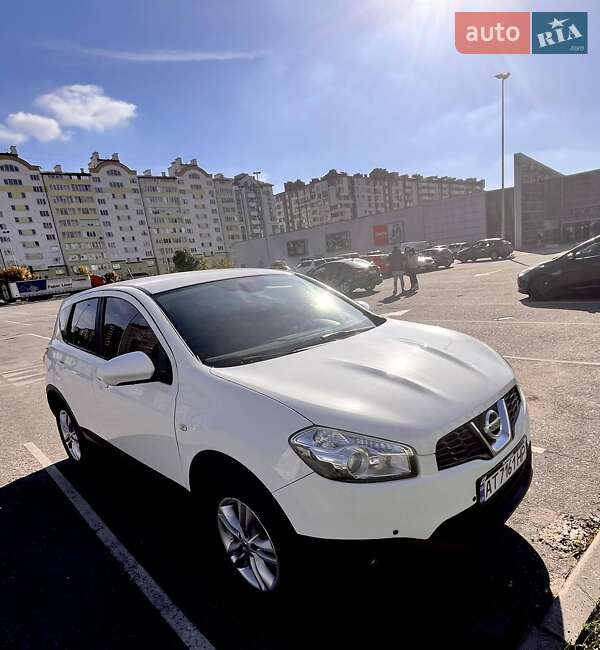 2010 nissan qashqai