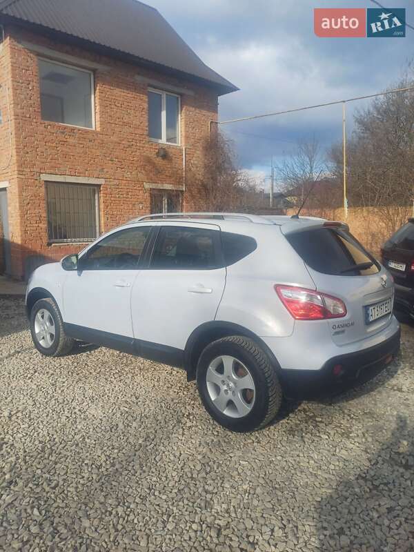 2011 nissan qashqai