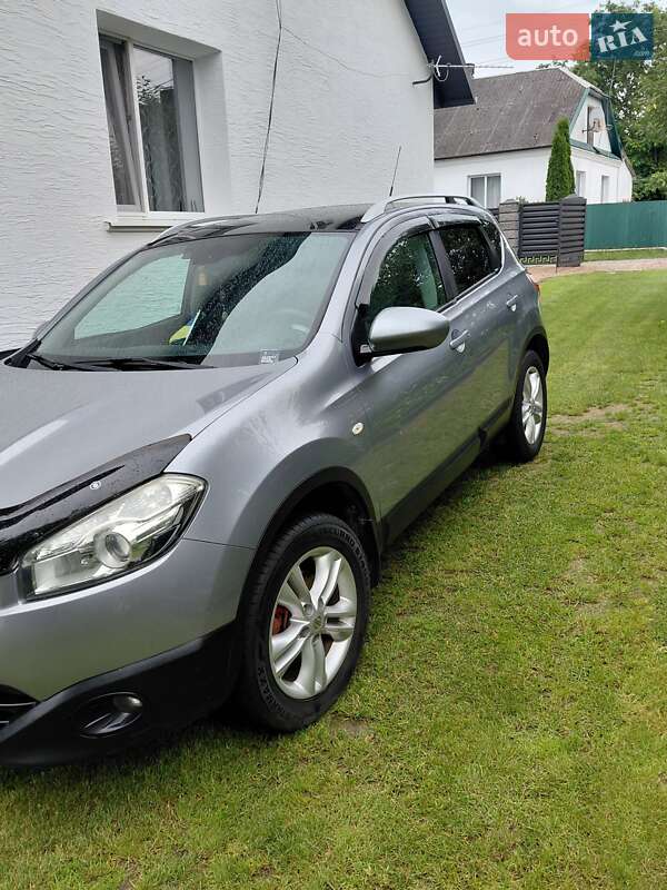 2011 nissan qashqai