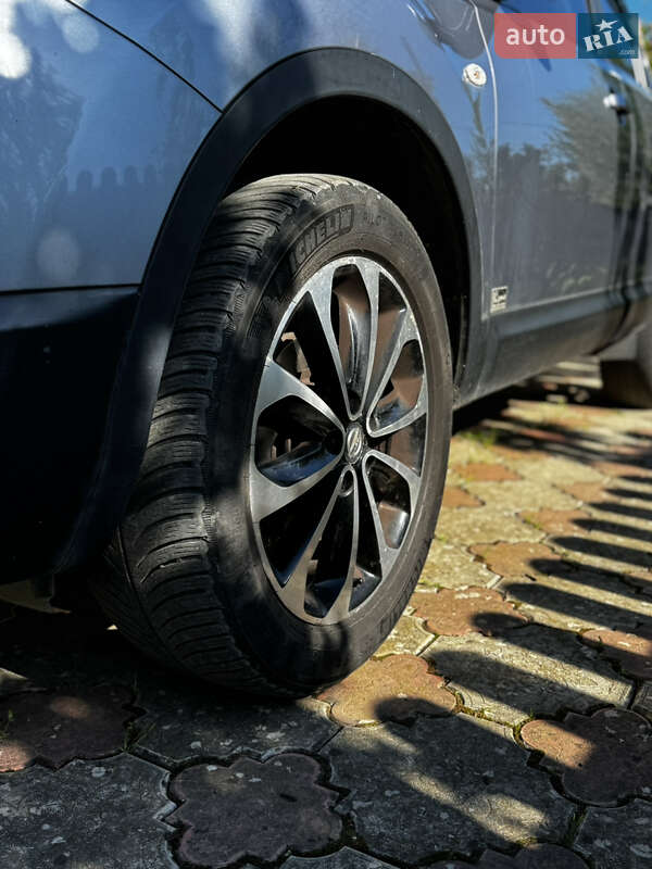 2011 nissan qashqai