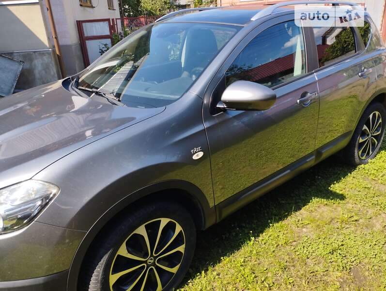 2011 nissan qashqai