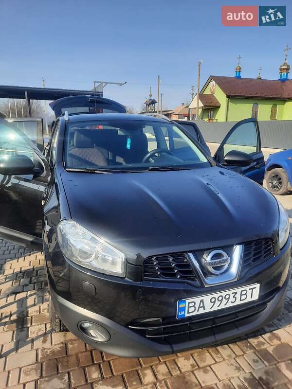 2011 nissan qashqai