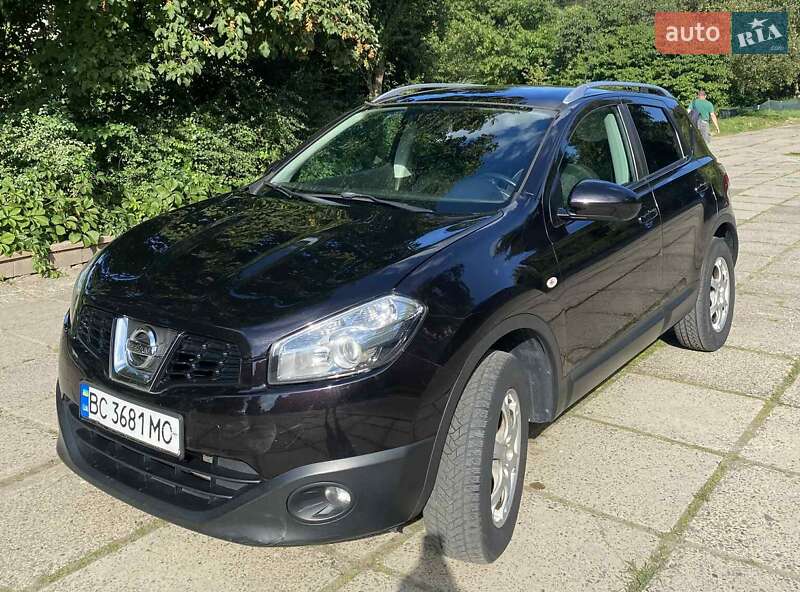 2012 nissan qashqai