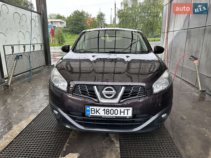 2012 nissan qashqai