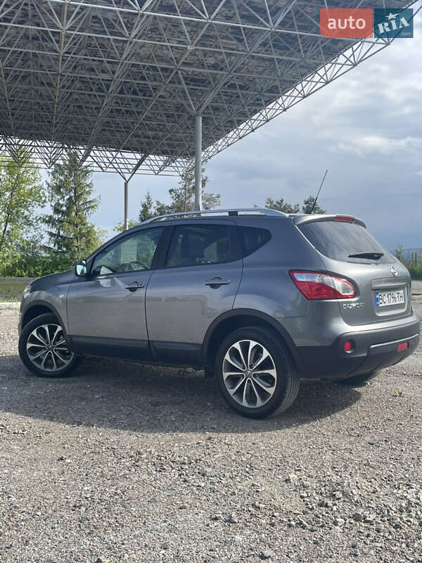 2011 nissan qashqai