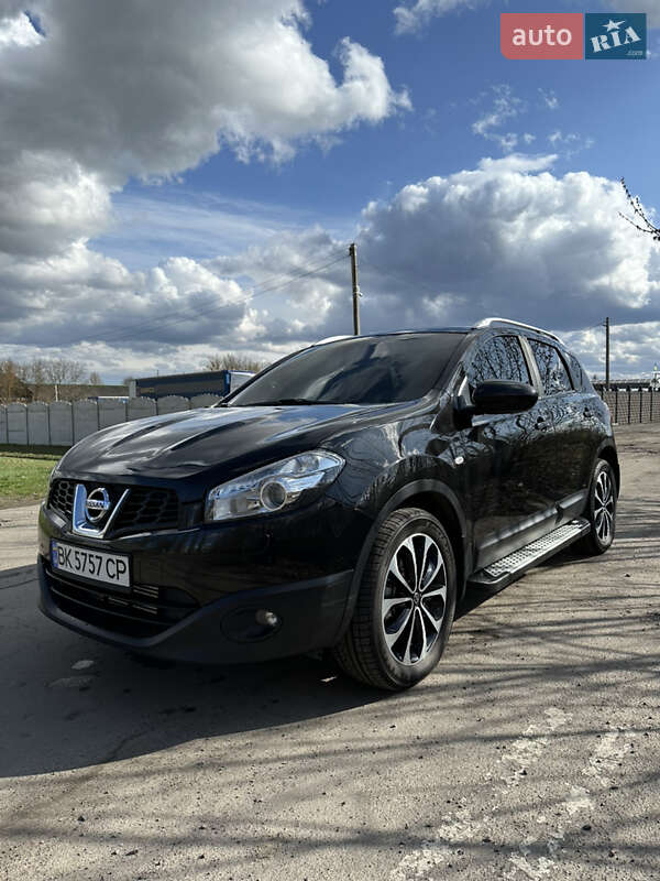 2012 nissan qashqai