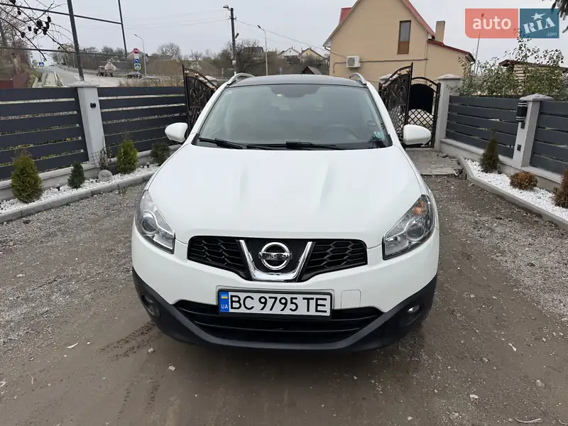 2012 nissan qashqai