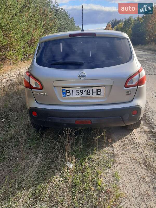 2012 nissan qashqai
