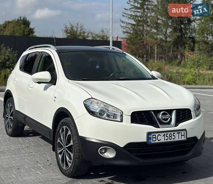 2012 nissan qashqai