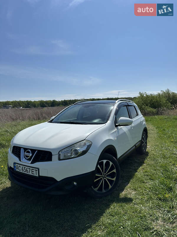 2012 nissan qashqai