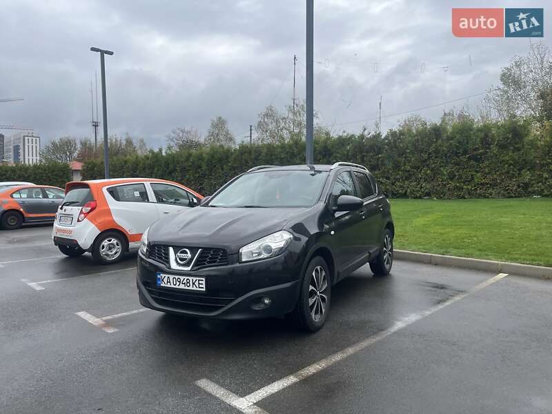 2012 nissan qashqai