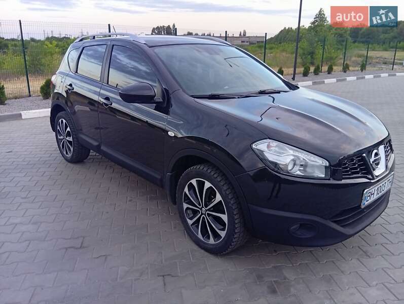 2012 nissan qashqai