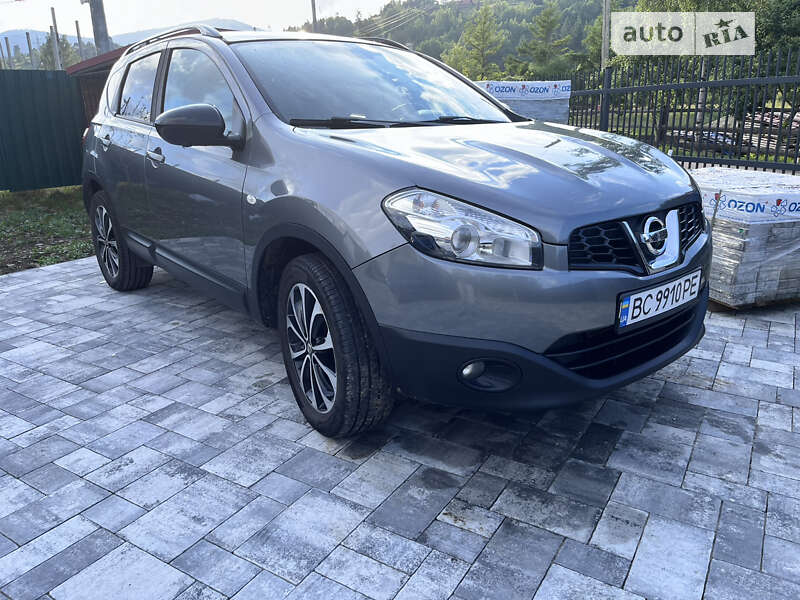 2013 nissan qashqai