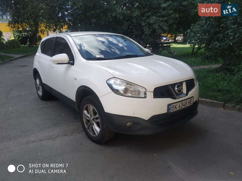 2013 nissan qashqai
