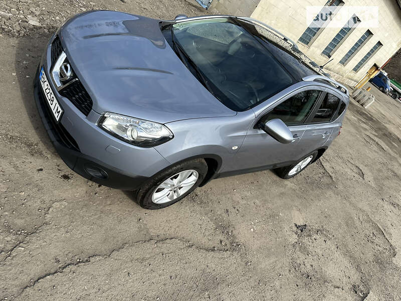 2013 nissan qashqai