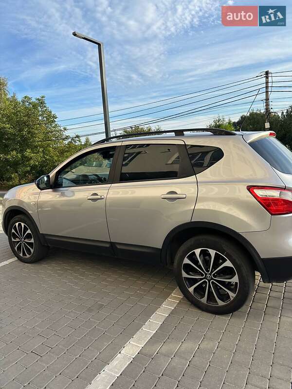 2013 nissan qashqai