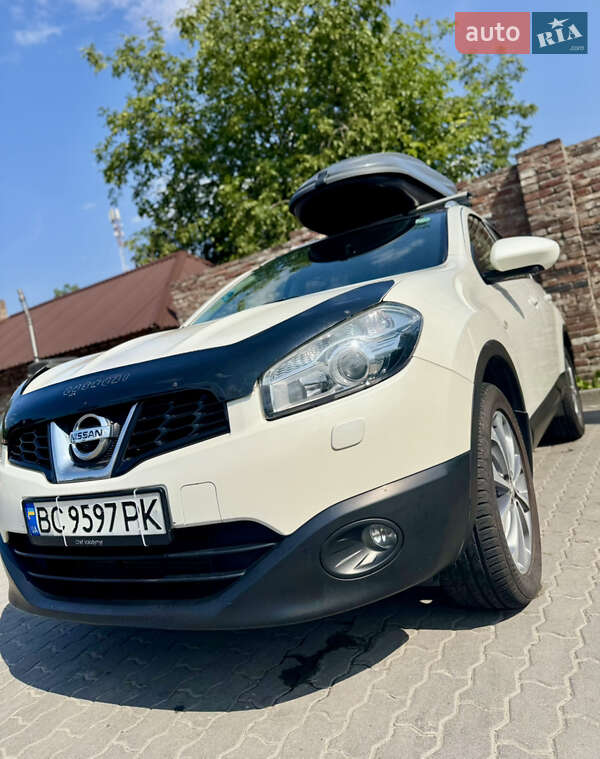 2013 nissan qashqai