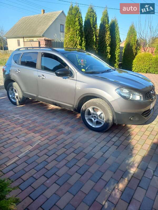 2013 nissan qashqai